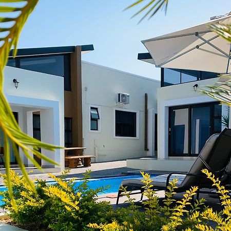 Essence Lifestyle Self-Catering Accommodation Windhoek Extérieur photo