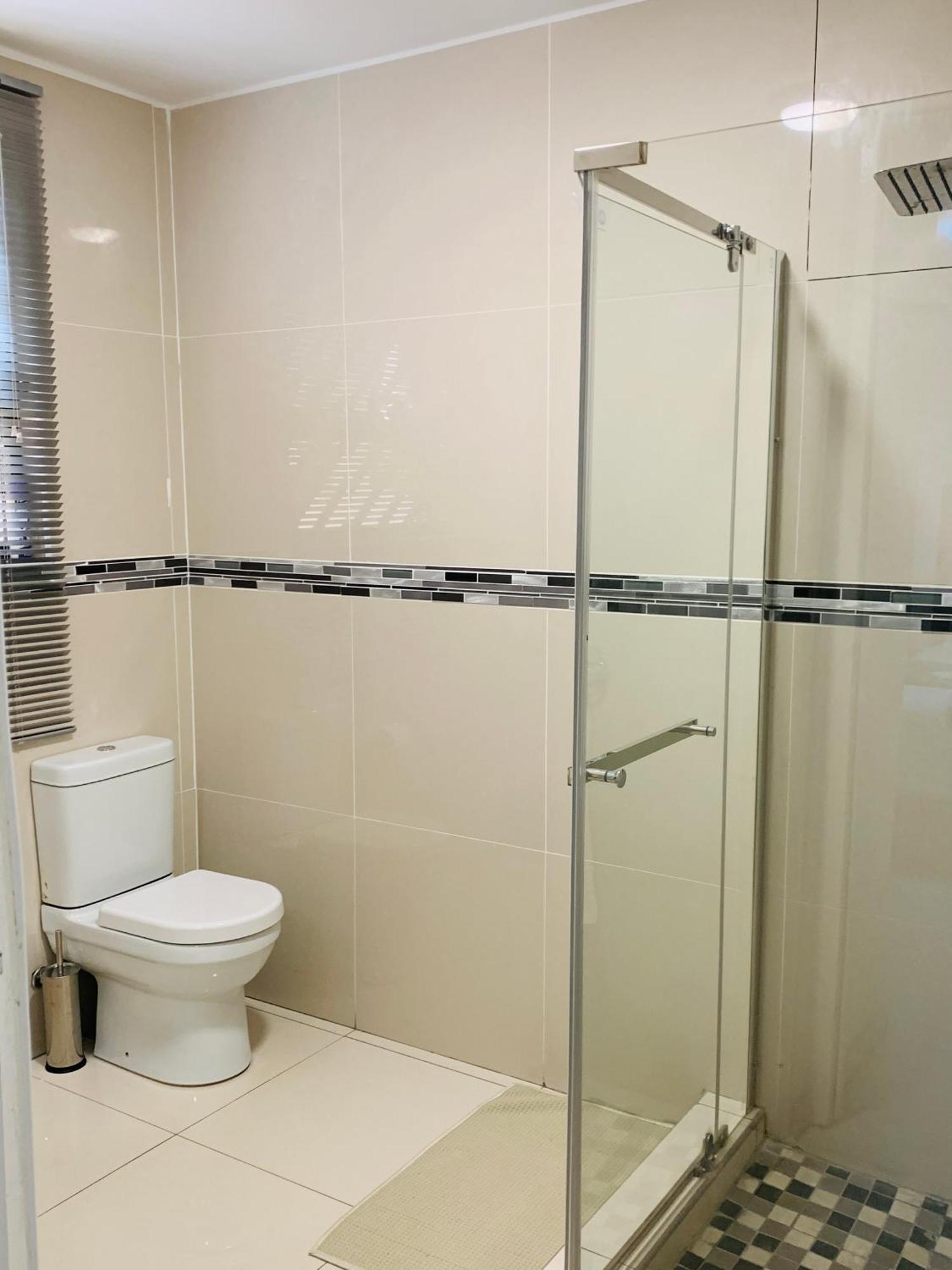 Essence Lifestyle Self-Catering Accommodation Windhoek Extérieur photo